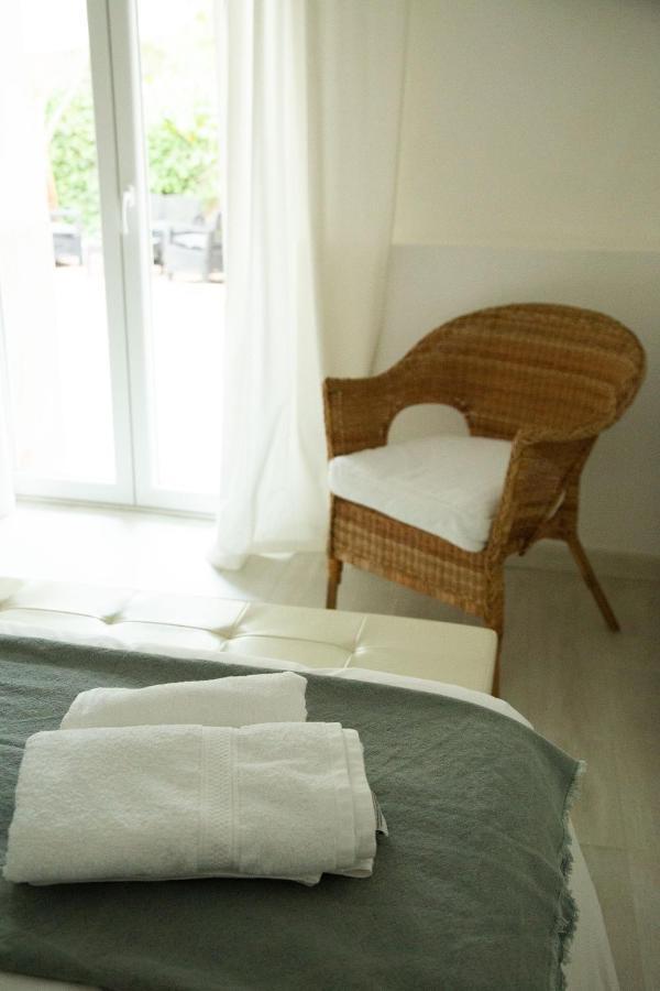 Preciosa Casa Con Jardin 