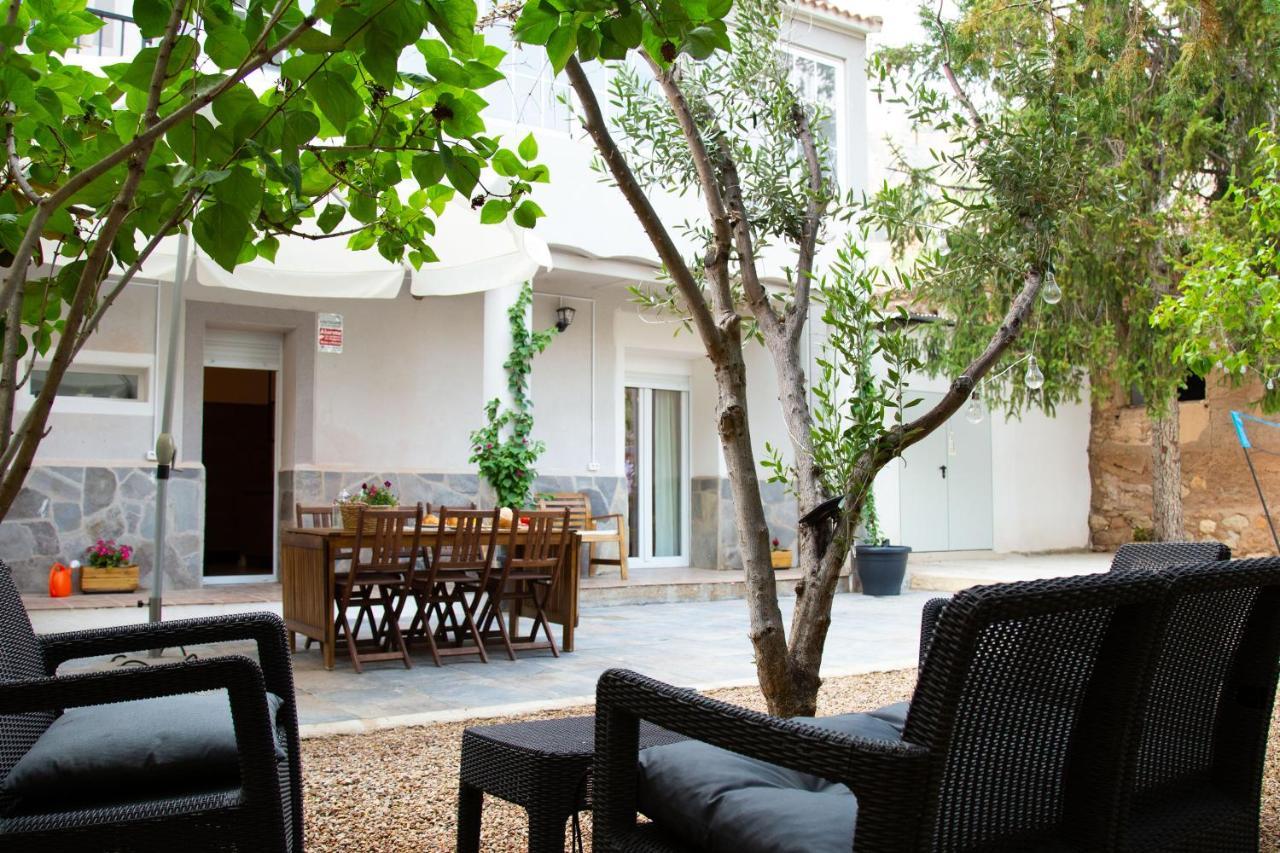 Preciosa Casa Con Jardin 